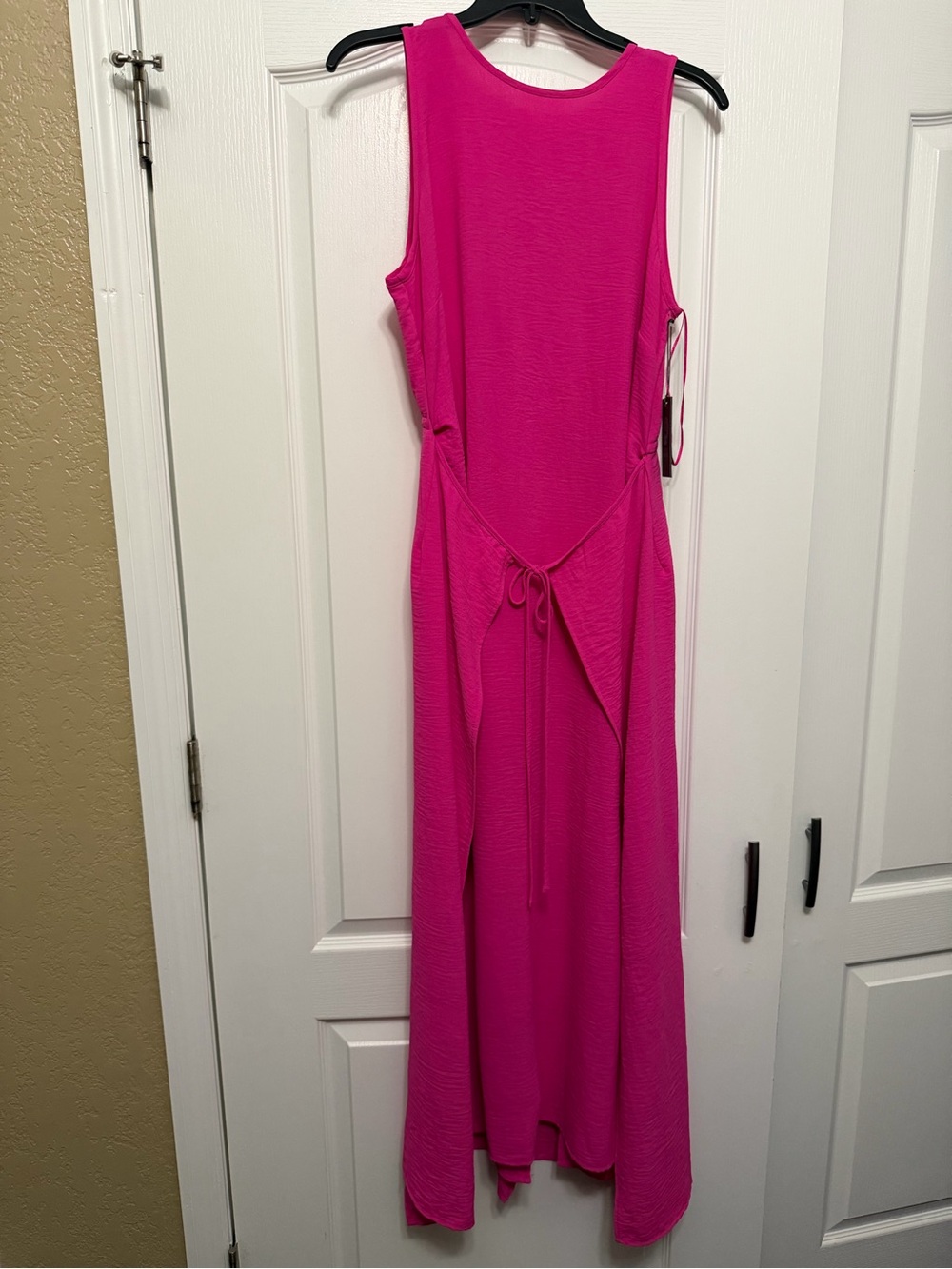 Vince Camuto Sleeveless Tie-Back Maxi Dress in Fuchsia Pink